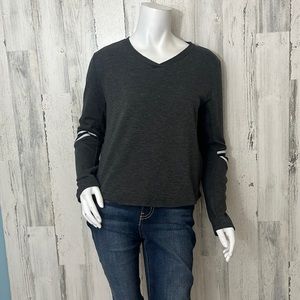 #T47 medium Women’s gray sweater size M ETHEREAL